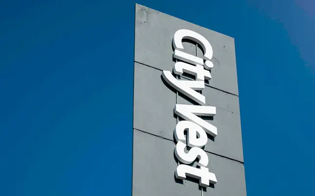 CityVest pylon med LED lys