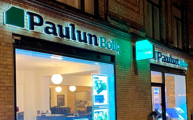 Paulun Bolig facadeskilt